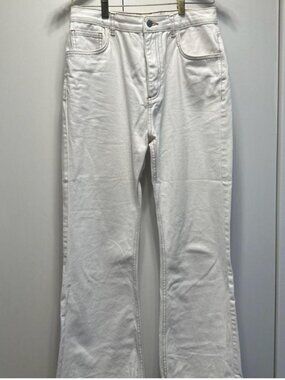 Reclaimed Vintage White High-Rise Flare Jeans with Raw Hem Size 28